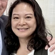 Nicole E. Lee
